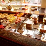 アヴランシュ・ゲネー - 