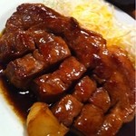 大阪トンテキ 大阪駅前第３ビル店 - ボリュームあります。トンテキ定食