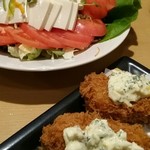 呑海 - 蟹クリームコロッケとサラダ