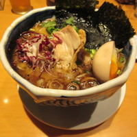 小梅 浦和総本店 - 鶏そば黒玉