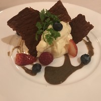 レオーネ・マルチアーノ - 