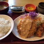 どんじゅう - コロッケとチキン煮込み定食