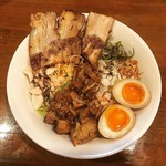 豚のらーめん 弐番手 - 