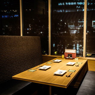 ≪Private rooms available≫ High-quality Japanese space filled with the warmth of wood