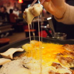 韓国居酒屋 イニョン - サムギョプサルのチーズトッピング！！