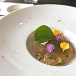 サラマンジェ ド ヨシノ - 佐島産メジナのマリネ三浦産聖護院蕪
      ～野菜コンソメのジェリー