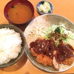 とんかつ とんき - みそとんかつ定食(750円)