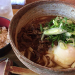 うどん山長 - 牛煮込みカレーうどんと筍の炊き込みご飯