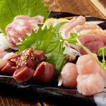 Assortment of six types of sashimi
