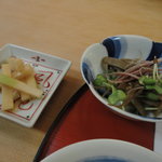 大根の皮の漬物　牛蒡のきんぴら