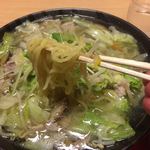 さかい軒 - 麺アップ