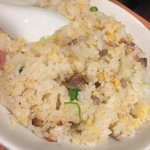 中華飯店 - 五目炒飯 640円