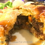 マグノリアカフェ - ステーキ & キドニー・パイ（中身）