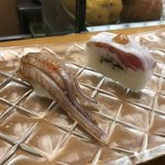 たつみ寿司 - 【お昼のおすすめにぎり「10カン」】（1400円税込）ゲソとサバの押し寿司。