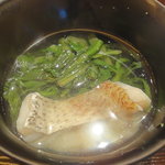 さえ喜 - 椀物ノドグロ春菊☆５　ノドクロその物に旨味があり出汁が上品