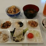 ホテルレオン浜松 - ごはんは鰻まぶし飯