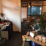 まめ楽 - トッピングのお醤油なども販売されています。