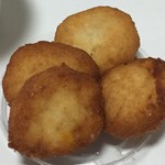 まめ楽 - チキンナゲットに見えますが、おからと豆腐のナゲットです。