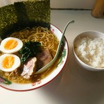 西海亭 - こってりラーメン並 ¥600  半ライス ¥150 茹で卵  ¥50