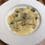 イタリアの洋食家 - ベーコンときのこのカルボナーラ