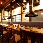 中目黒肉流通センター - テーブル席