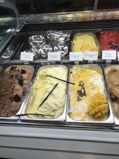 TIFFIN - 