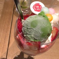 築地ボン・マルシェ - 〆のパフェ