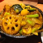 野菜を食べるカレーcamp - 一日分の野菜カレーのアップ