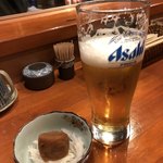 なべさか - お通しと生ビール