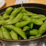 ワイン屋バフェット - 枝豆のスモーク♪