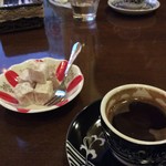 エルトゥールル - デザートとトルココーヒー