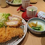 和豚 かつ仙 - ロースカツとメンチカツセット