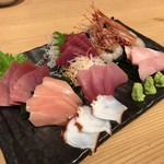 刺身盛り合わせ