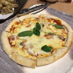 海鮮ピザ