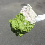 霧の森菓子工房 - 下は抹茶アイスに上は小豆のムース.