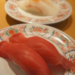 廻鮮寿司 塩釜港 - 本マグロと寒ダラ
