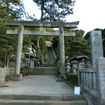 うに清 - 近所の貴船神社
