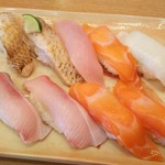 金沢まいもん寿司 - のどぐろ、３種盛り、はまちトロ、サーモン