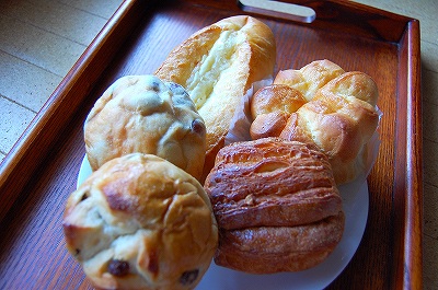 パン工場 釧路昭和店 - 新富士（パン）の写真