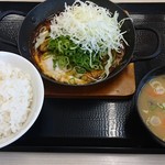 Katsuya - 青ネギ味噌カツ鍋定食