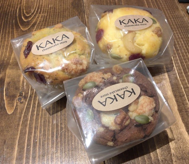 KAKA(チーズケーキ専門店)>