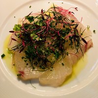 MAIN DINING by THE HOUSE OF PACIFIC - 明石鯛のカルパッチョ