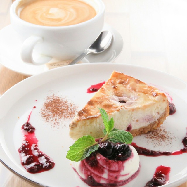 カフェアラモード Cafe Alamode 八丁堀 カフェ ネット予約可 食べログ
