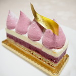 アヴランシュ・ゲネー - カシスフロマージュ