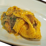 ICARO miyamoto - フランス産キノコとフォンティーナチーズのオムレツ黒トリュフがけ