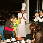 鉄板焼レストラン八景 - お花はお爺ちゃんから