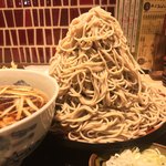 味奈登庵 - #食べログ的に撮るとこうなる。
      富士山盛りはさすがのボリューム。