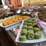 Kafedainingu buroni - 軽食&デザートビュッフェ1,200円…魅惑のロールケーキたち♡