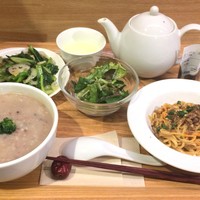 南青山エッセンス - ある日の平日限定ランチ1200円