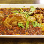 九妹土碗菜 - 料理写真:香辣恐龙兔